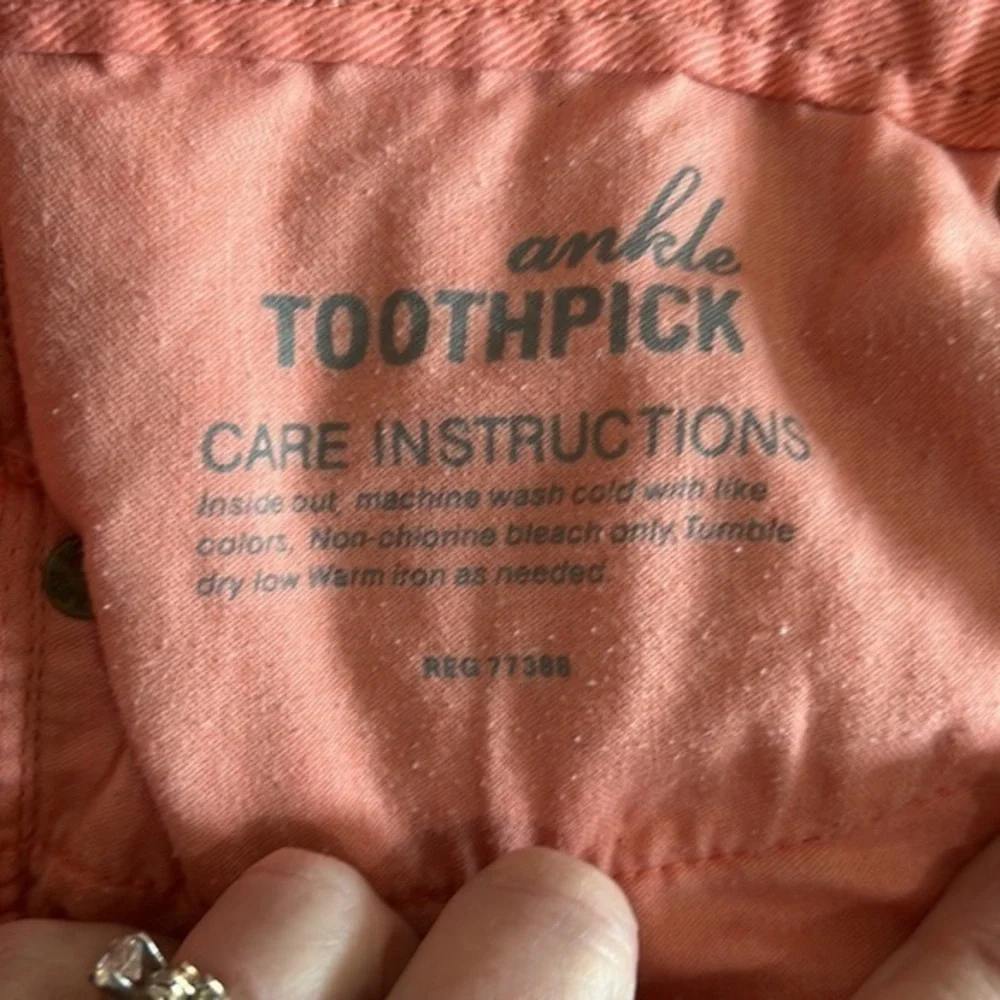 J. CREW TOOTHPICK‎ JEANS SIZE 30